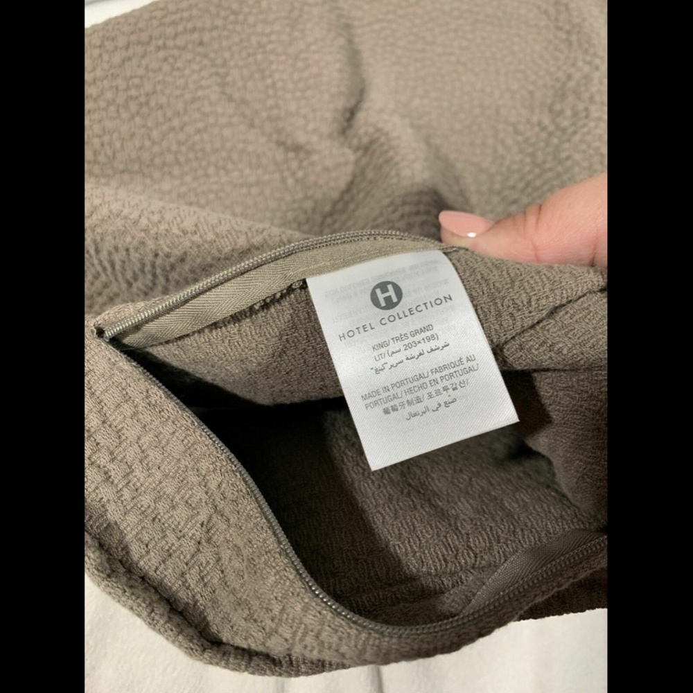 NIB Hotel Collection‎ Como (1) King Coverlet Blanket +(2) King Shams - Picture 10 of 12
